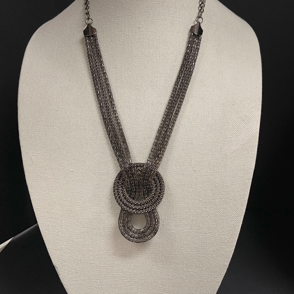 Triple Chain Knotted Pendant Vintage Necklace